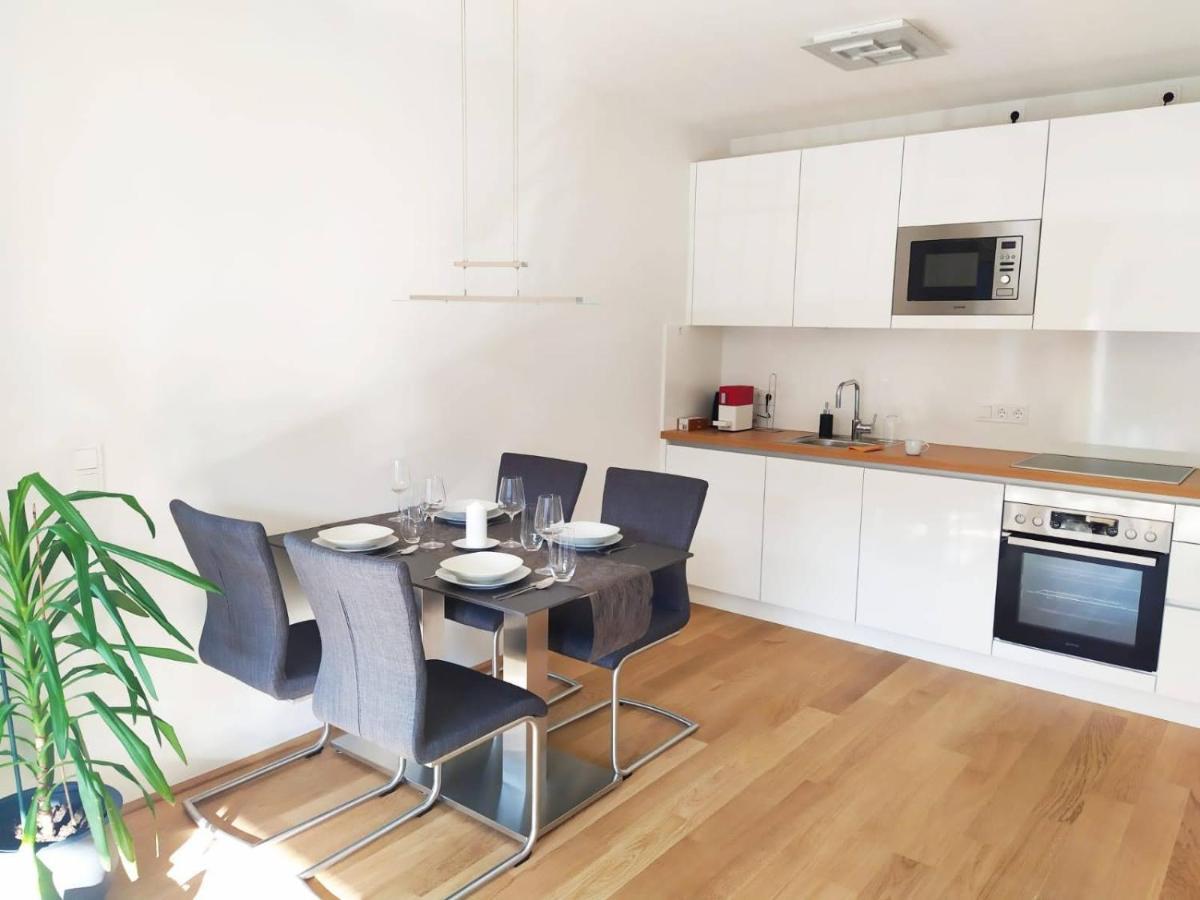 Deluxe Parkapartment Center - Free Parking! Wien